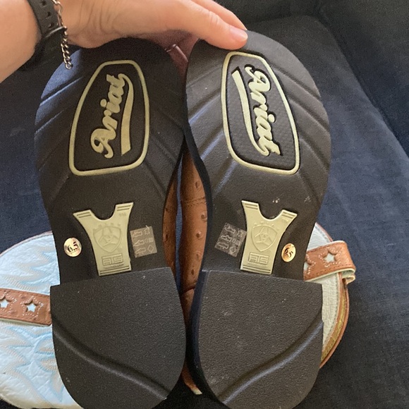 Ariat ProBaby Ostrich print cowboy boots size 6.5 - Picture 3 of 7